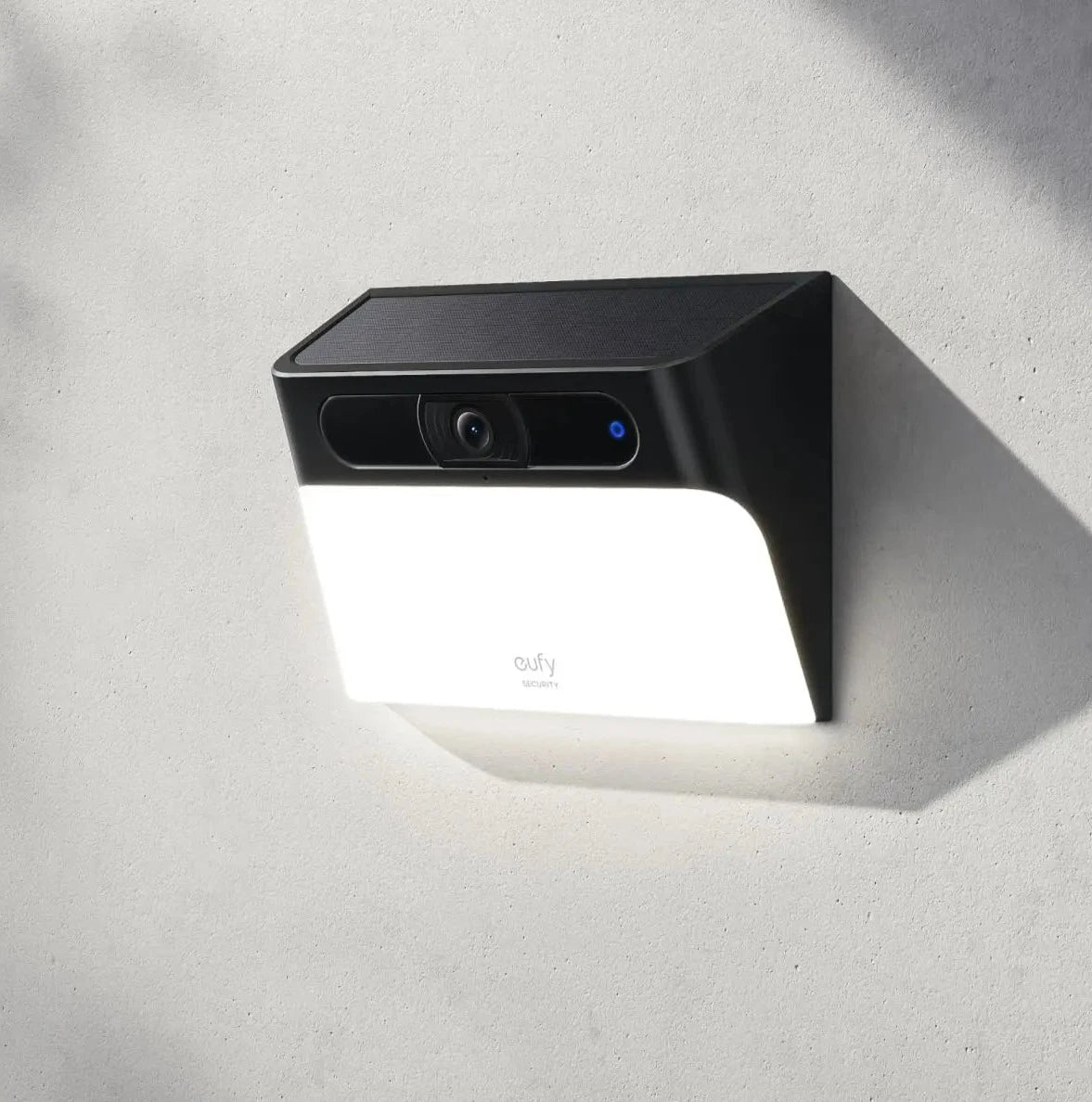 Eufy Activ : Révolutionnez votre sécurité extérieure avec la caméra solaire 2K - iHome-Smart